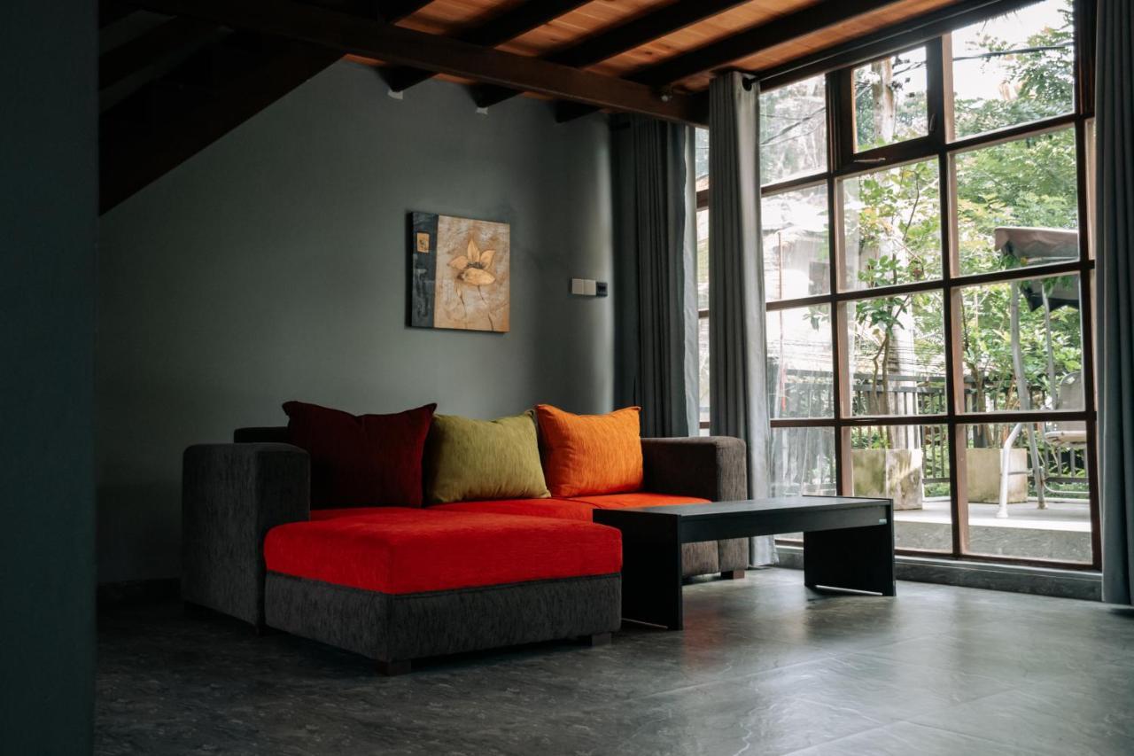 Amanzi Residence كاندي المظهر الخارجي الصورة